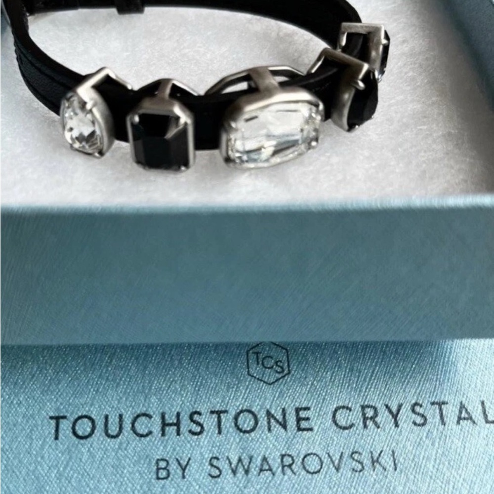 Touchstone Crystal Black and Clear Gem Bracelet